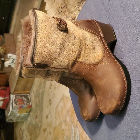 Dansko Shoes - Dansko Stormy Brown Shearling Lined Foldover Leather Snow Boots Women EU 38 US 7